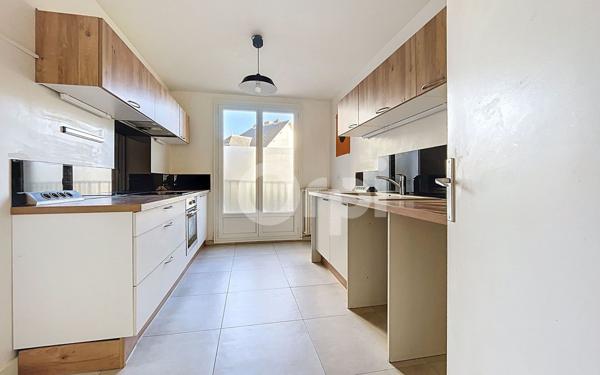 Appartement à vendre    3 pièces • 77,38 m2 Chantilly