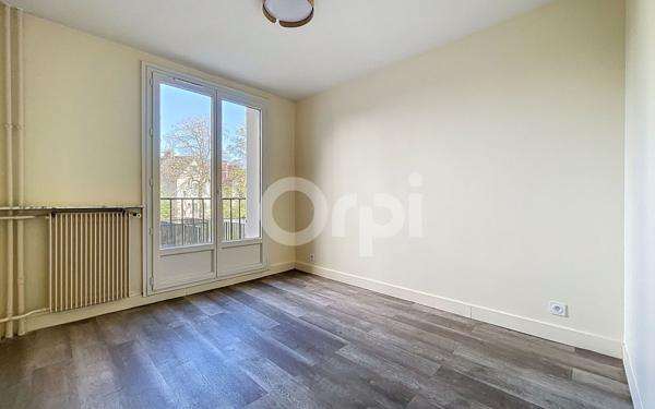 Appartement à vendre    3 pièces • 77,38 m2 Chantilly
