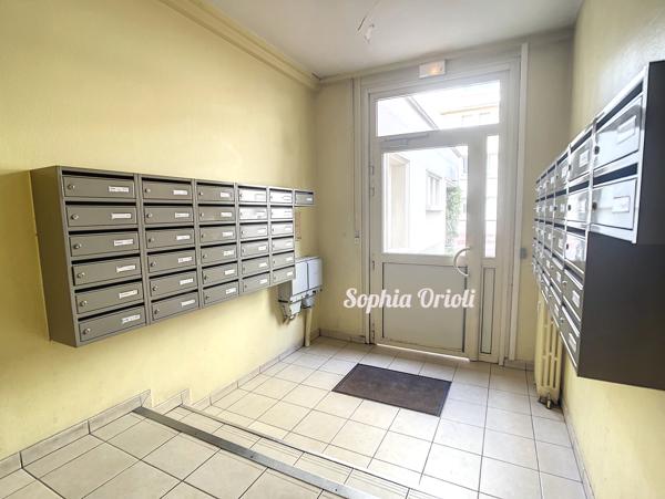 Appartement 1 pièce - 10 m² Exclusivité efficity