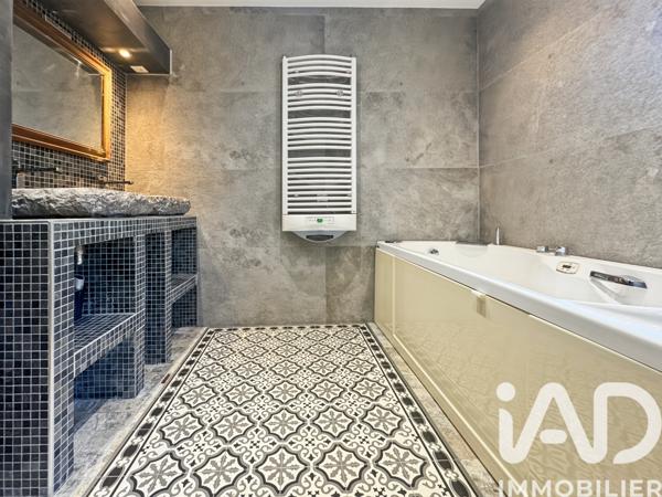 Maison (prestige) à vendre 12 pièces 370 m² Arles