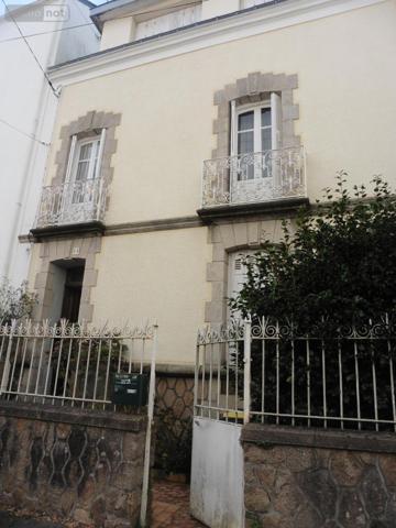 Maison à vendre à Lorient dans le Morbihan (56100), ref : 56082-1529   
Merville