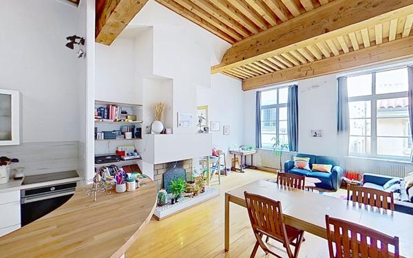Appartement à vendre    4 pièces • 107 m2 Lyon 1