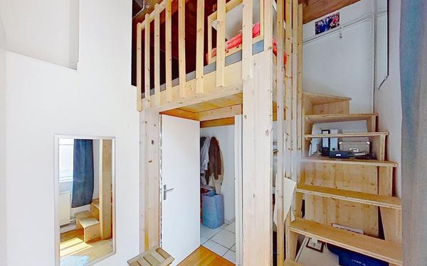 Appartement à vendre    4 pièces • 107 m2 Lyon 1