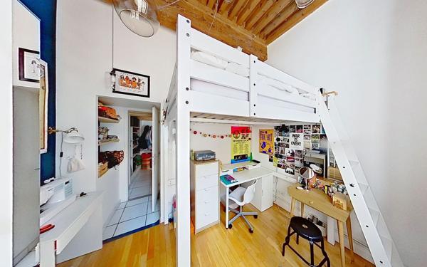 Appartement à vendre    4 pièces • 107 m2 Lyon 1