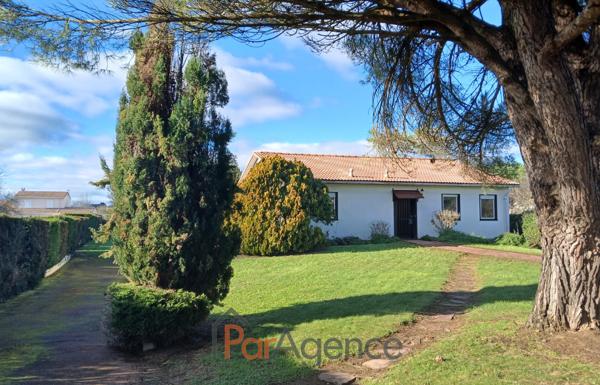 Maison plain-pied Vue dégagée Sous-sol complet