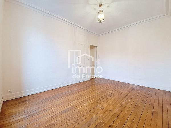 T2 BELLEGARDE SUR VALSERINE - 2 pièce(s) - 45 m2