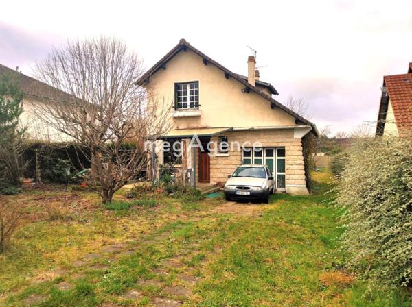 Maison à FRENEUSE, 78840 - 5 pièces 77m²