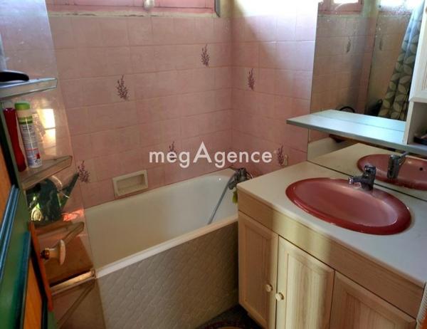 Maison à FRENEUSE, 78840 - 5 pièces 77m²