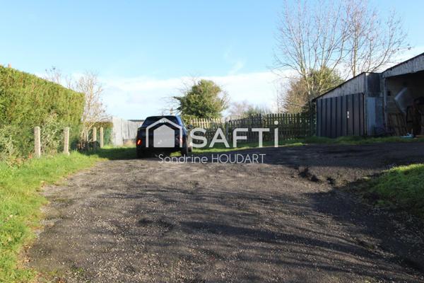 Terrain à bâtir dans Saint Pierre du Regard viabilisé
