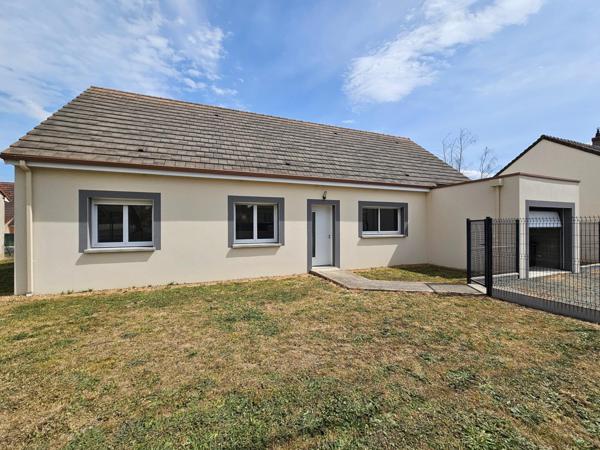 Maison à LA SUZE-SUR-SARTHE, 72210 - 5 pièces 115m²