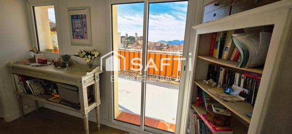 CENTRE CANNES 3 PIECES 95 M2 DERNIER ETAGE VUE MER