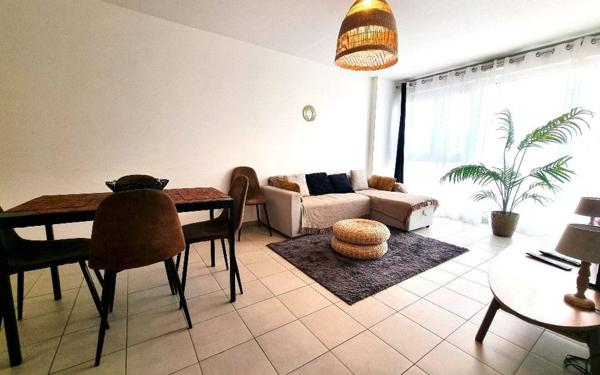 Appartement à vendre    4 pièces • 71,96 m2 Ivry-sur-Seine