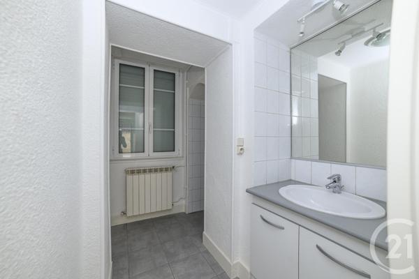 Appartement T3 à vendre  3 pièces - 56,10 m2 AIX LES BAINS - 73