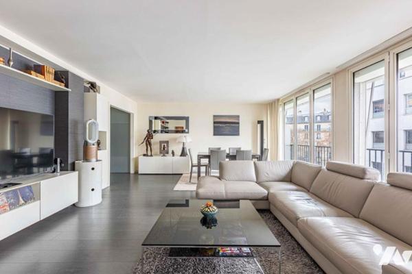 Appartement 100 m² - Quartier Champs-Élysées - PARIS 8