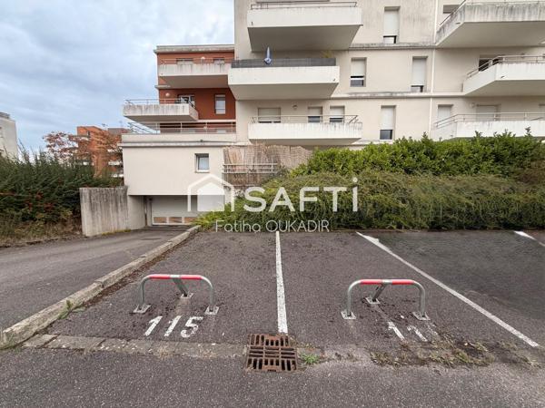 TERVILLE – LOT DE 8 PLACES DE STATIONNEMENT SÉCURISÉES