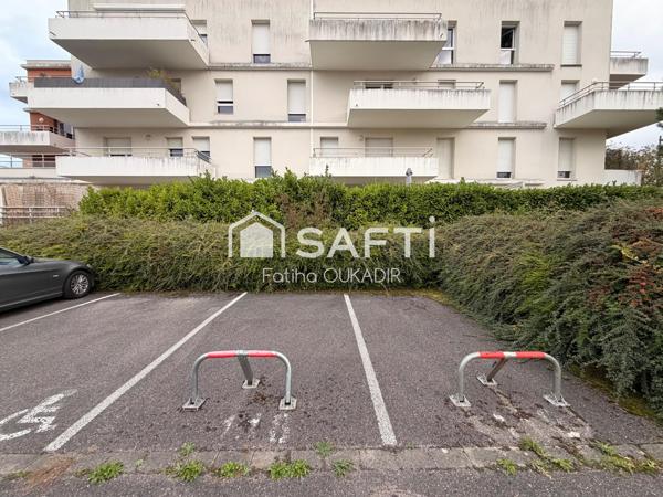 TERVILLE – LOT DE 8 PLACES DE STATIONNEMENT SÉCURISÉES