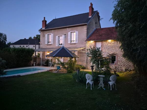 Maison à vendre 8 pièces MAXILLY SUR SAONE (21)