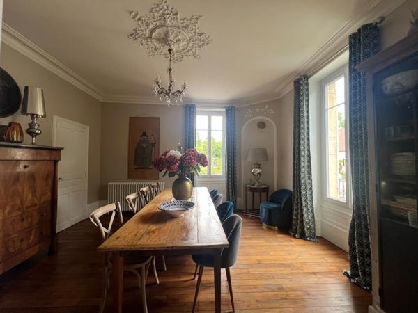 Maison à vendre 8 pièces MAXILLY SUR SAONE (21)