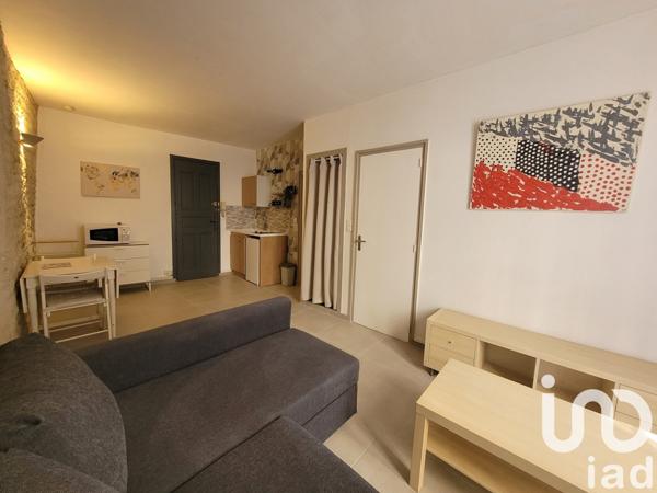 Location appartement 2 pièces 30 m² Nîmes