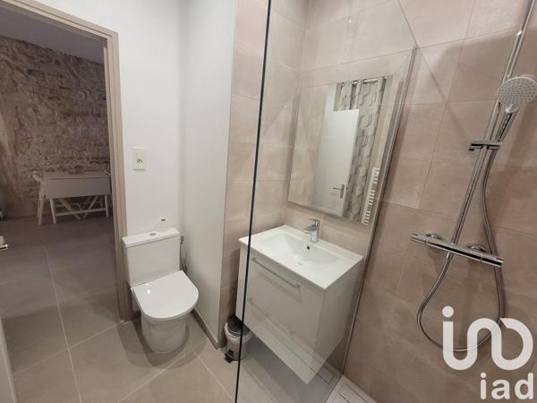 Location appartement 2 pièces 30 m² Nîmes