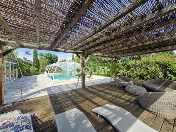 Maison Lagrave 7 pièce(s) 260 m2