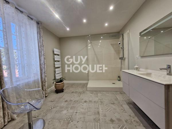 Maison Lagrave 7 pièce(s) 260 m2