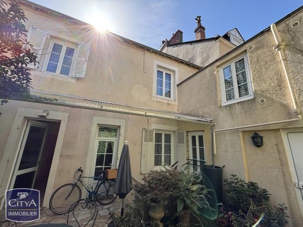 Maison à vendre 7 pièces 172m² Châteauroux (36000)
