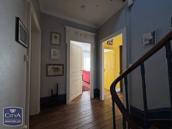 Maison à vendre 7 pièces 172m² Châteauroux (36000)