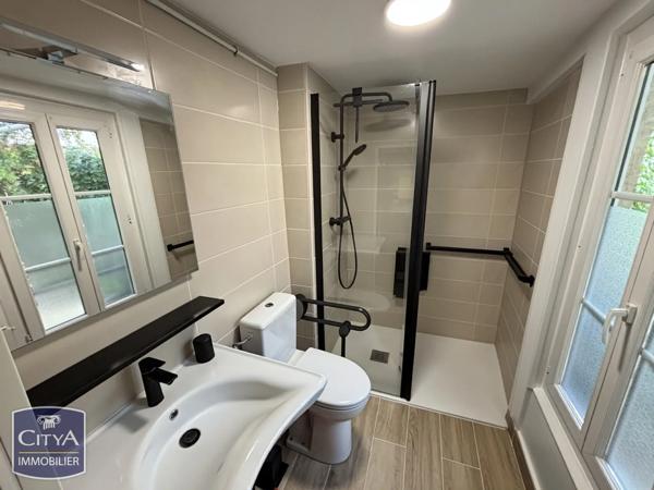Maison à vendre 7 pièces 172m² Châteauroux (36000)