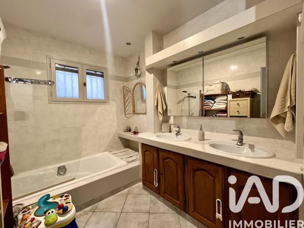 Maison à vendre 5 pièces 170 m² Castelnau-le-Lez