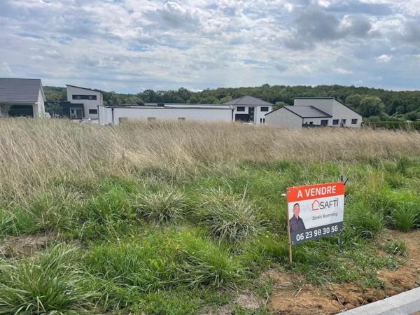 Terrain plat viabilisé