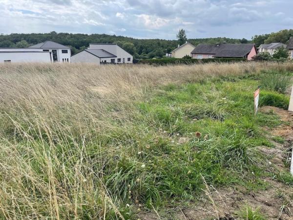 Terrain plat viabilisé