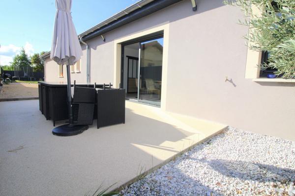 Maison
         5 pièces
        - 130 m² 335 000 € *