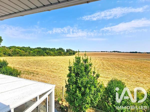 Maison à vendre 8 pièces 178 m² Breuil-Magné