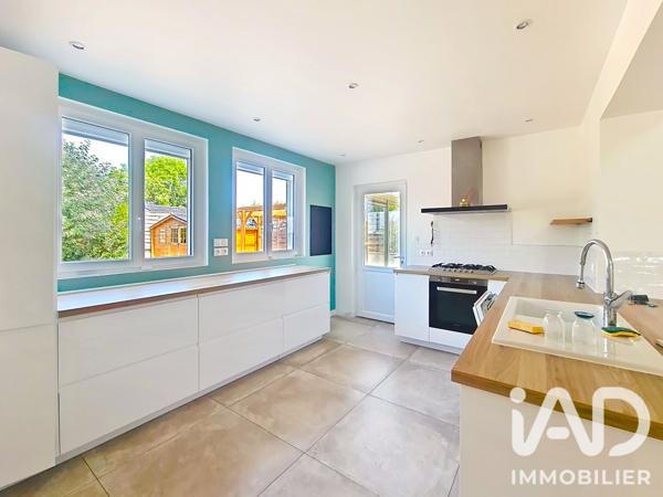 Maison à vendre 8 pièces 178 m² Breuil-Magné