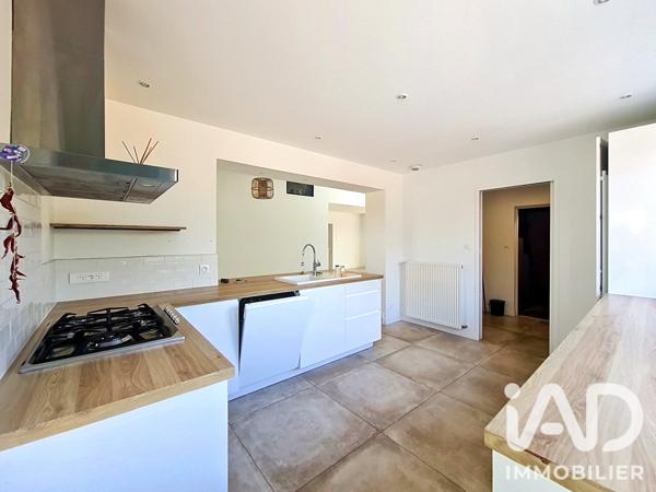 Maison à vendre 8 pièces 178 m² Breuil-Magné