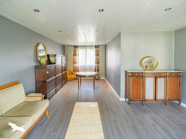 Maison à vendre |  Lescar |  7 pièces | 130 m²