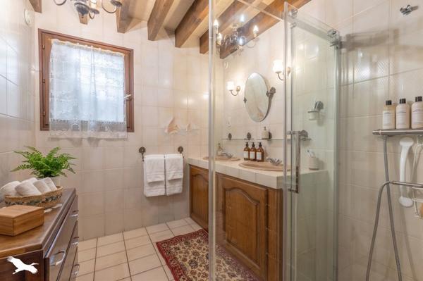 Maison à vendre |                                       Andernos-les-Bains |                                        4 pièces  |  147 m²