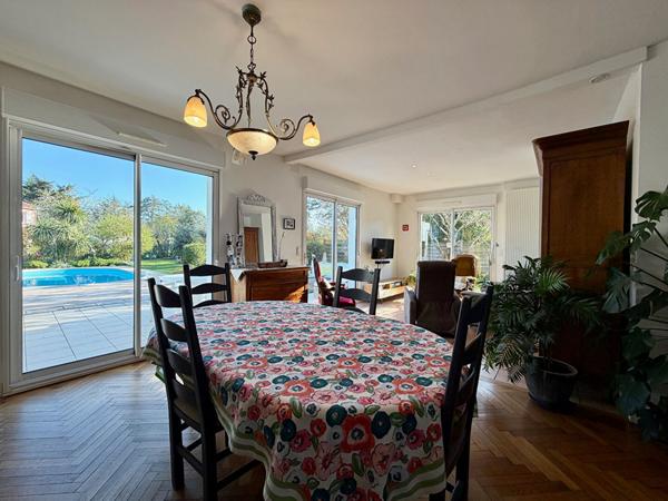 Maison à vendre à  Libourne