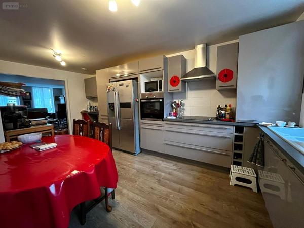 Maison de ville à vendre à Langres en Haute-Marne (52200), ref : SGML102886