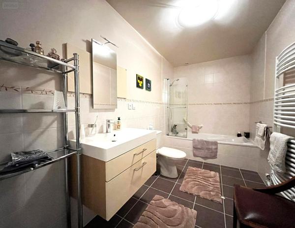 Maison de ville à vendre à Langres en Haute-Marne (52200), ref : SGML102886