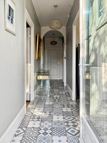 Dourdan (91410) La maison des années 30 et son extension.