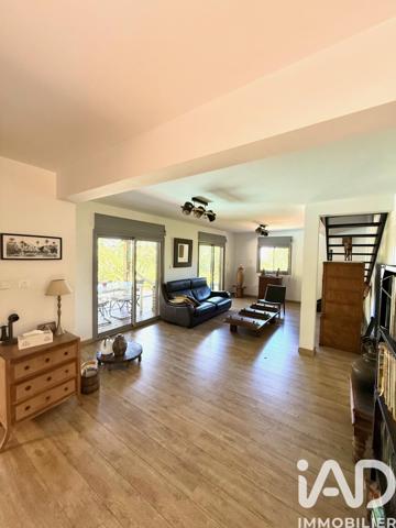 Maison à vendre 6 pièces 143 m² Saint-Leu