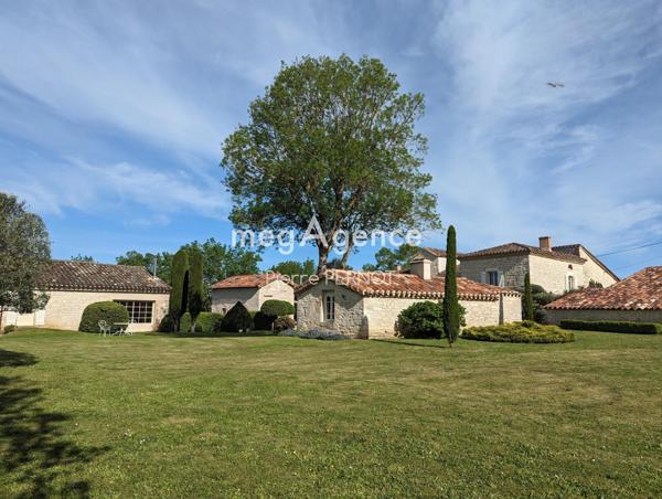 Maison à CAGNAC-LES-MINES, 81130 - 12 pièces 360m²