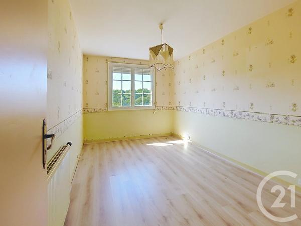 Maison à vendre  5 pièces - 98,50 m 2   ST VAURY  - 23