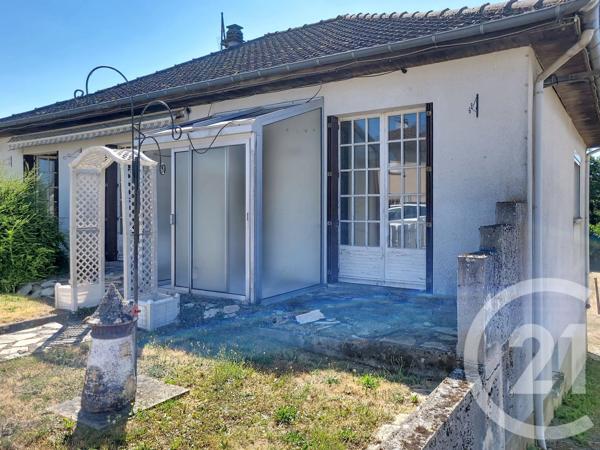 Maison à vendre  5 pièces - 98,50 m 2   ST VAURY  - 23
