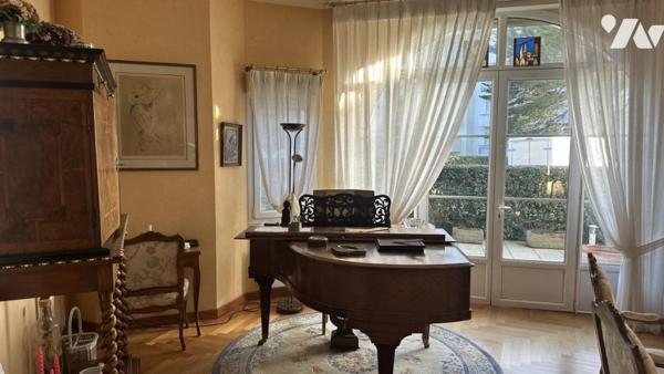 T4 de 139 m² avec grande terrasse, aperçu mer