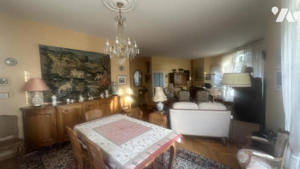 T4 de 139 m² avec grande terrasse, aperçu mer