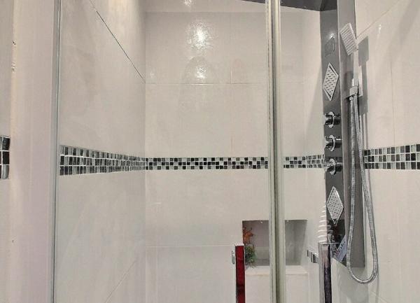 Appartement à vendre    4 pièces • 102 m2 Marseille 4