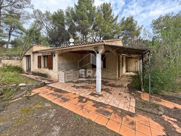 Maison 110 m² sur terrain de 4 600 m²  Meyragues